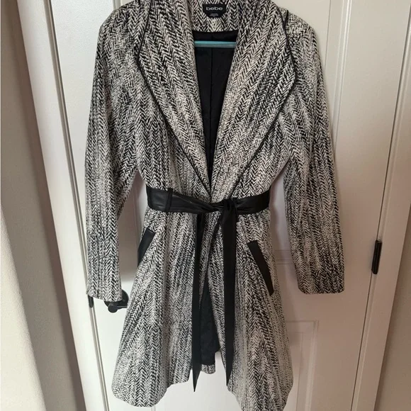 B&W Fit and Flare Coat - Picture 1 of 4